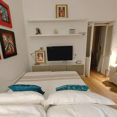 Ferret Deluxe In Centro Storico 알게로